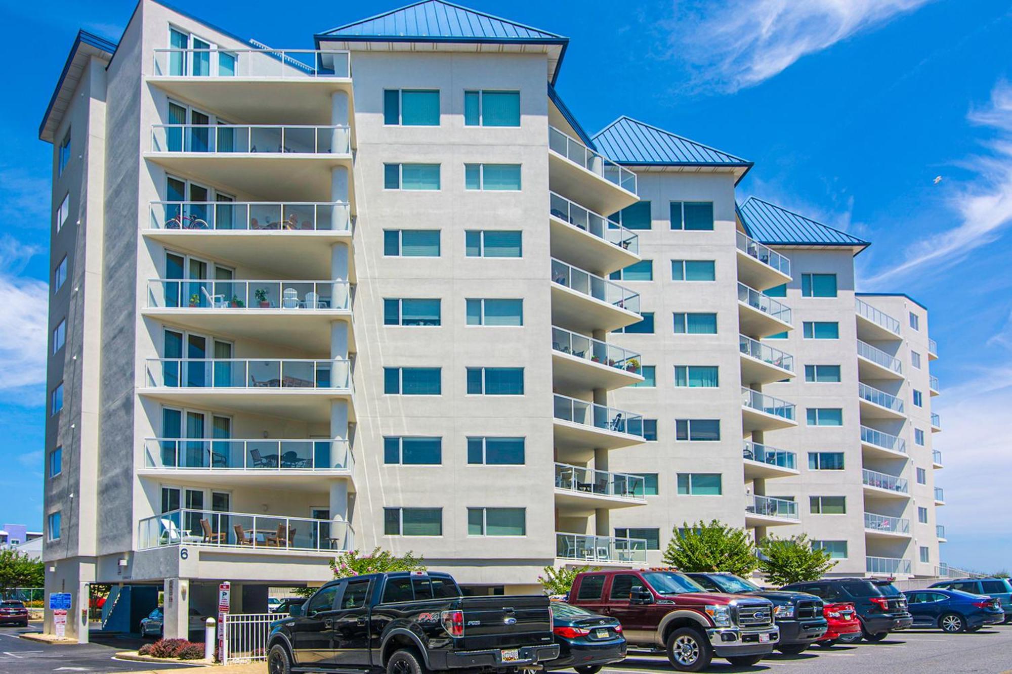 The Meridian Ocean City Room photo